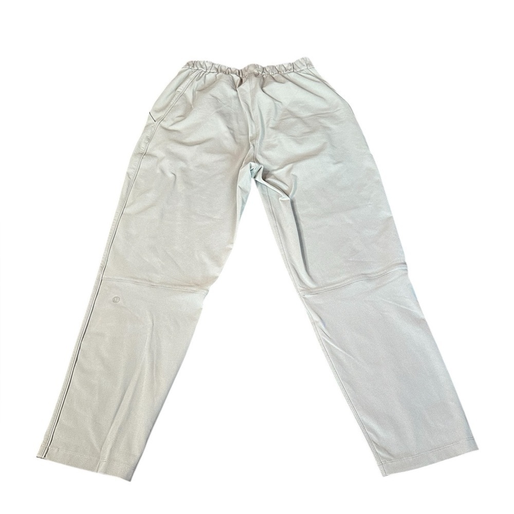 Lululemon Athletica Gray Ankle Cropped Pants - Picture 2 of 4